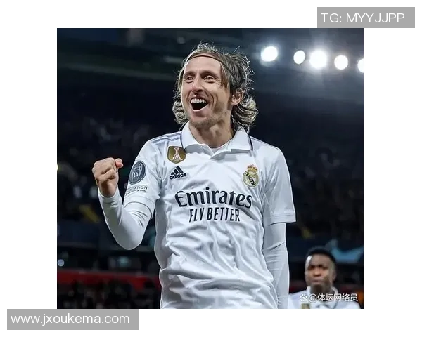 最抠门足球明星排行榜揭秘谁是最节省的球场巨星